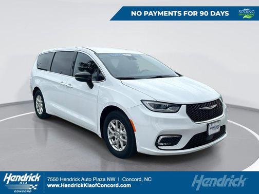 2025 Chrysler Pacifica L