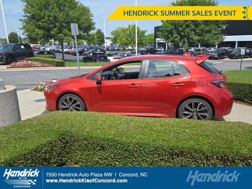 Smoked Paprika Metallic 2019 Toyota Corolla XSE