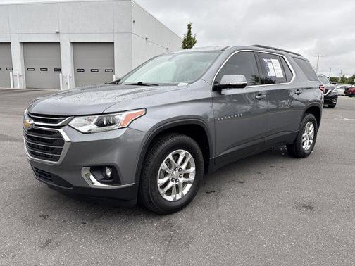 2020 Chevrolet Traverse LT Cloth