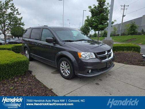 Granite Pearlcoat 2019 Dodge Grand Caravan SXT