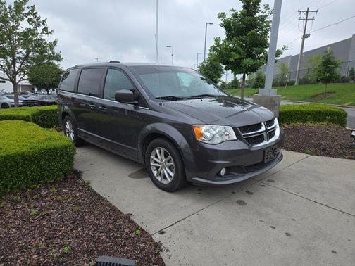 Granite Pearlcoat 2019 Dodge Grand Caravan SXT