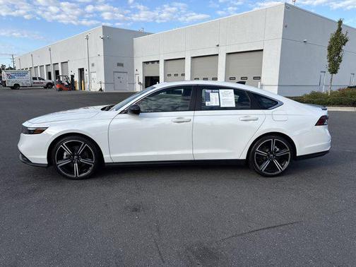 2023 Honda Accord Hybrid Base