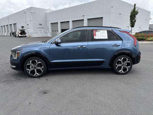 2023 Kia Niro Touring