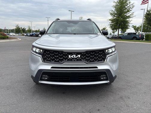 Sparkling Silver 2022 Kia Sorento SX