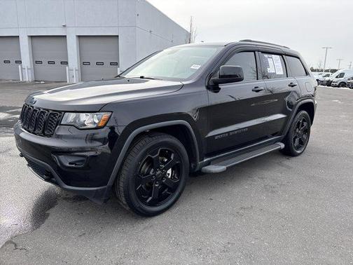 2019 Jeep Grand Cherokee Upland