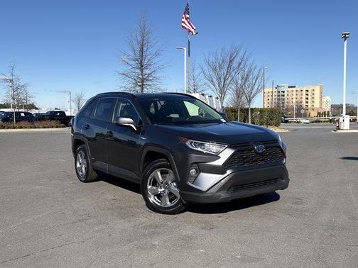2021 Toyota RAV4 Hybrid XLE Premium