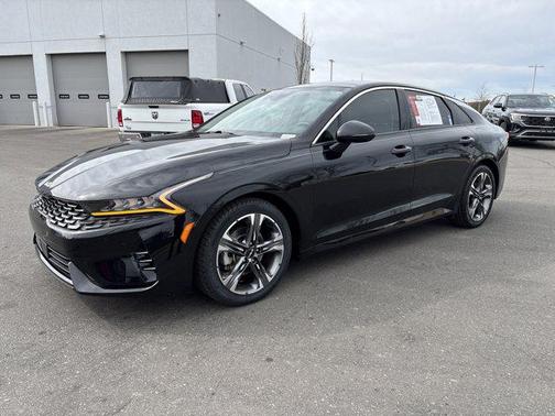 2022 Kia K5 EX