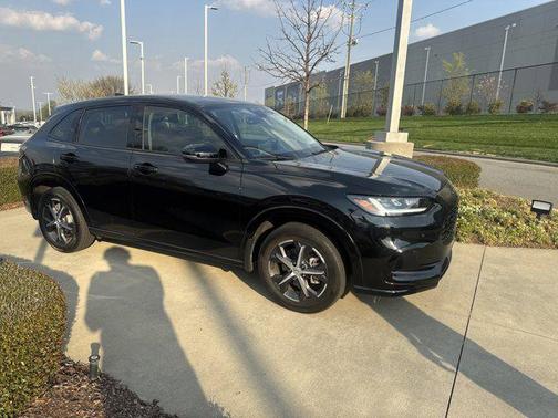 Crystal Black Pearl 2023 Honda HR-V EX-L