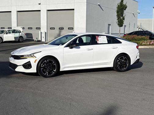 2022 Kia K5 GT-Line