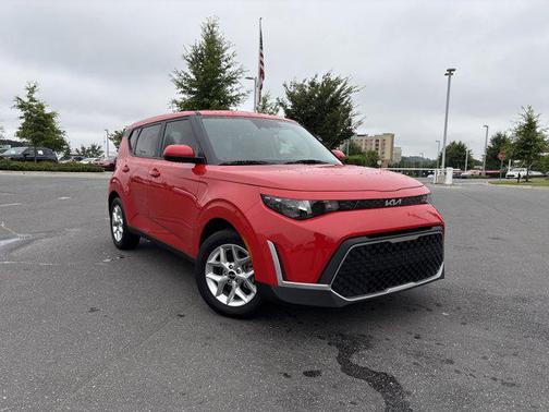 2024 Kia Soul LX
