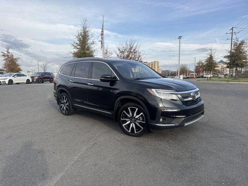 2021 Honda Pilot Touring 8-Passenger