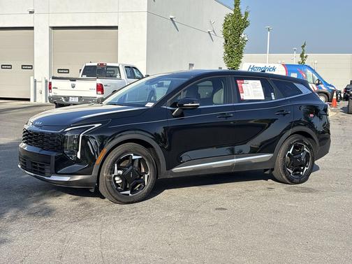 Ebony Black 2026 Kia Sportage EX