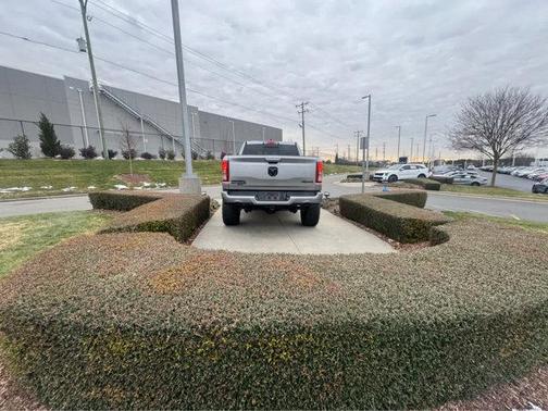 2020 RAM 2500 Big Horn Crew Cab 4x4 6'4' Box