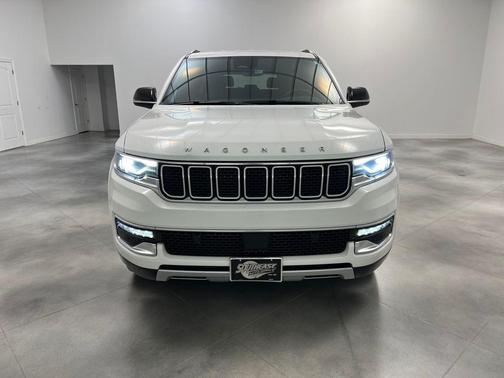 2024 Jeep Wagoneer L Series II 4x4