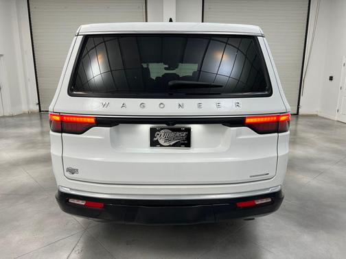 2024 Jeep Wagoneer L Series II 4x4