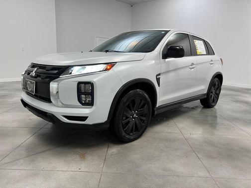 2022 Mitsubishi Outlander Sport 2.0 LE