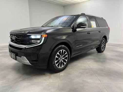 Agate Black Metallic 2025 Ford Expedition Max Platinum