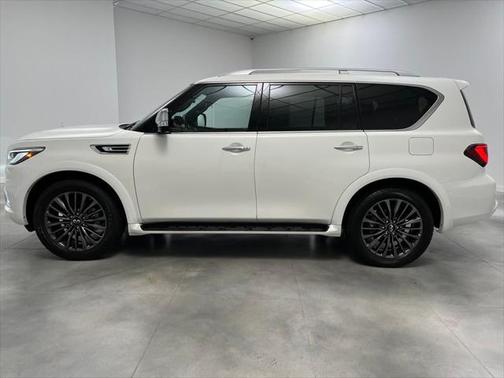 2024 INFINITI QX80 SENSORY AWD