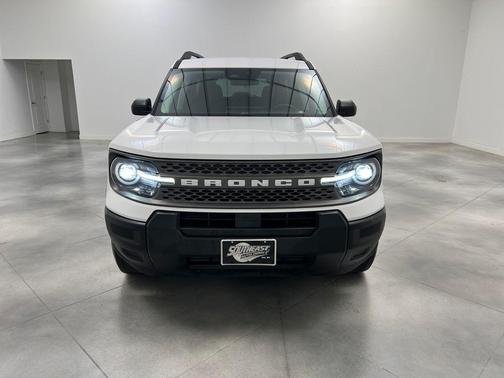 Oxford White 2025 Ford Bronco Sport Big Bend