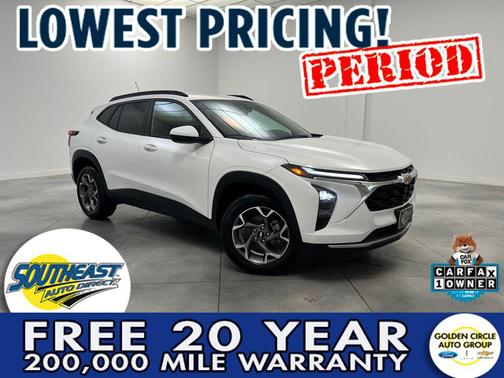 Summit White 2025 Chevrolet Trax LT