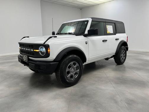 Oxford White 2025 Ford Bronco Big Bend