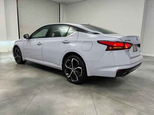 2025 Nissan Altima SR AWD