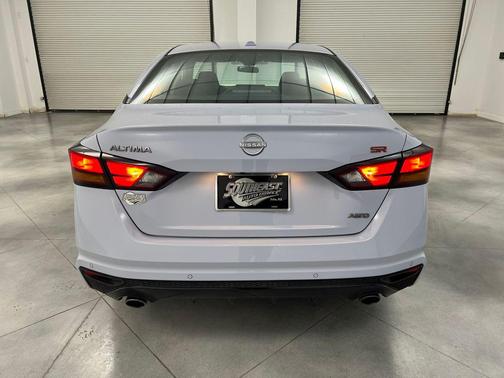 2025 Nissan Altima SR AWD