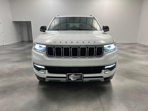 2024 Jeep Wagoneer Series II 4x2