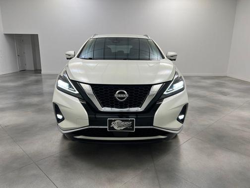 2023 Nissan Murano SL FWD