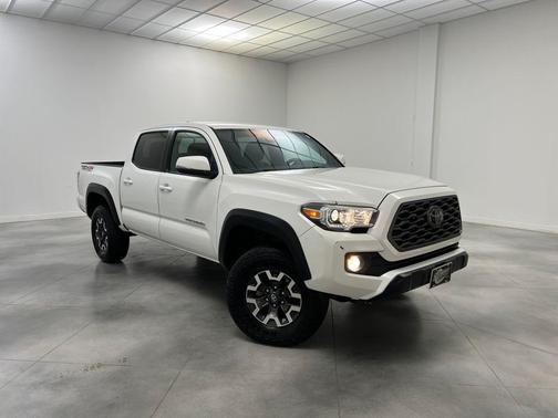2023 Toyota Tacoma TRD Off-Road