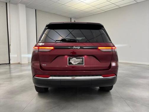 2023 Jeep Grand Cherokee 4xe Base