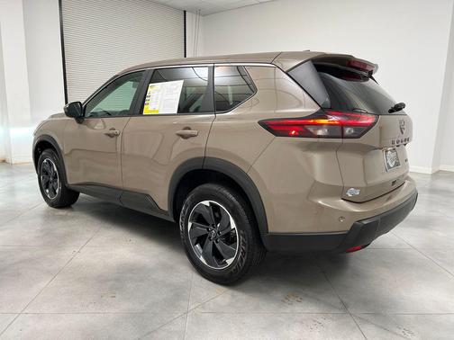 Baja Storm Metallic 2025 Nissan Rogue SV