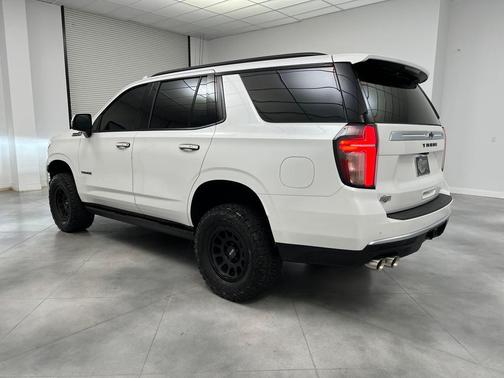 2022 Chevrolet Tahoe 4WD High Country