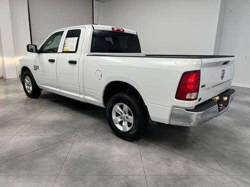 Bright White Clearcoat 2024 RAM 1500 Classic SLT