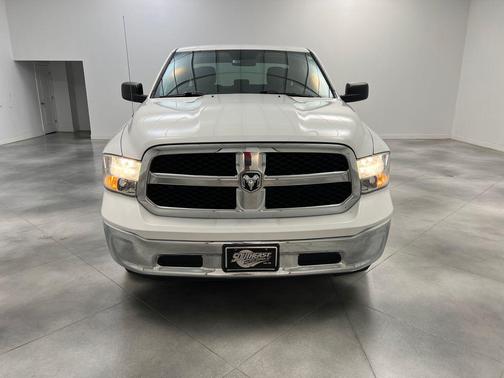 Bright White Clearcoat 2024 RAM 1500 Classic SLT