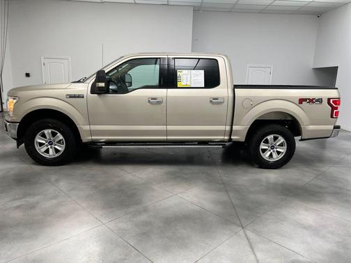 White Gold 2018 Ford F-150 XLT