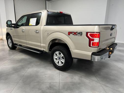 White Gold 2018 Ford F-150 XLT