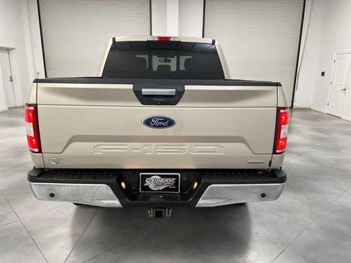White Gold 2018 Ford F-150 XLT