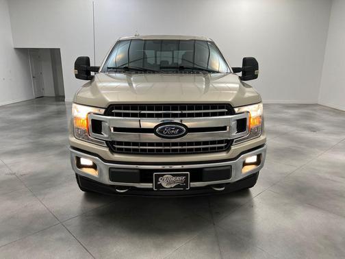 White Gold 2018 Ford F-150 XLT
