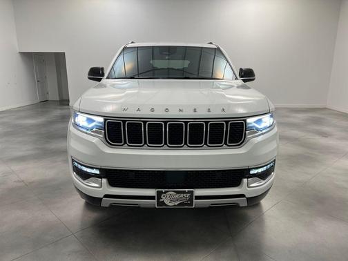 2024 Jeep Wagoneer Series II 4x2