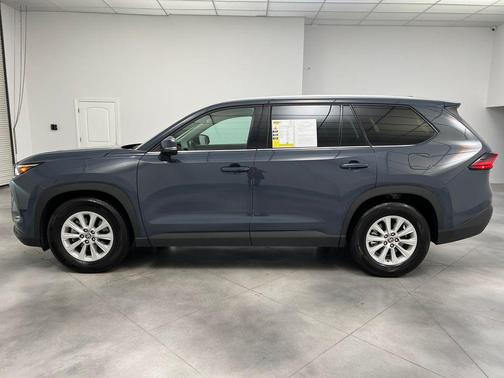 Storm Cloud 2025 Toyota Grand Highlander XLE