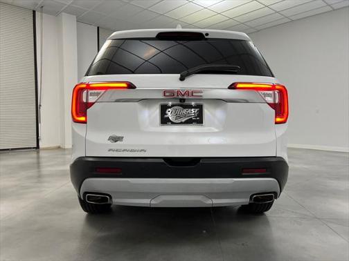 2023 GMC Acadia FWD SLT