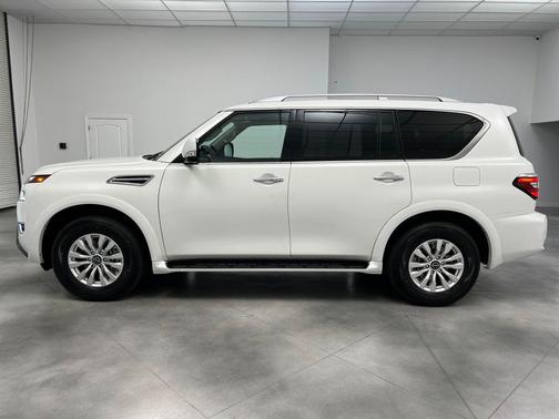 2024 Nissan Armada SV 2WD