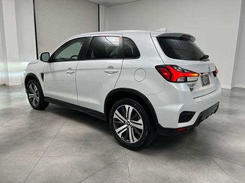 2024 Mitsubishi Outlander Sport 2.0 ES