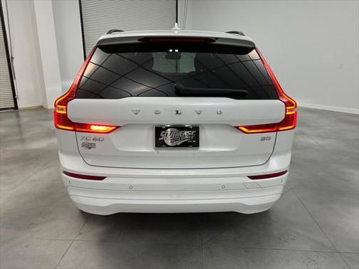 2023 Volvo XC60 B5 Core