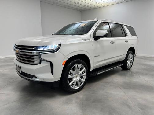 2022 Chevrolet Tahoe 4WD High Country