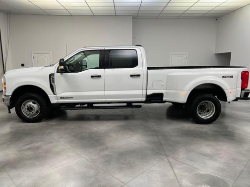 2024 Ford F-350 XLT