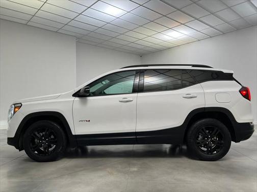 2022 GMC Terrain AWD AT4