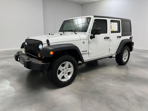 Bright White Clearcoat 2017 Jeep Wrangler Unlimited Sport