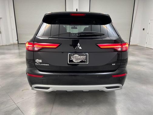 2023 Mitsubishi Outlander SE 2.5 2WD